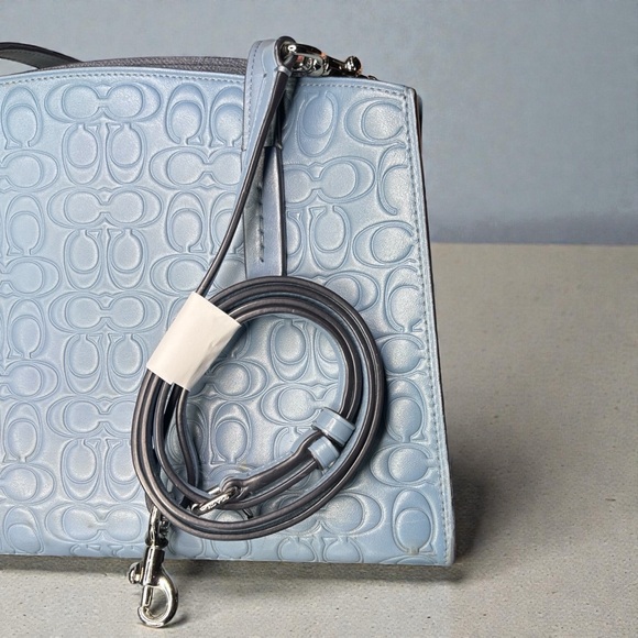 COACH Charlie 28 Blue Carryall Bag - Picture 2 of 16